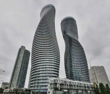 50 Absolute World Tower “Marilyn Monroe” | 50 Absolute Avenue, Miss... - Photo 1