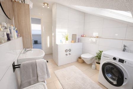 Gemütliche 2-Zimmer Dachgeschosswohnung in Pforzheim (Würm) - Photo 5