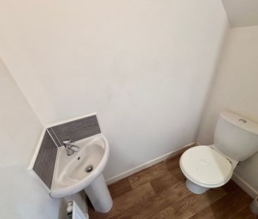 Canister Close, Hull - Photo 6