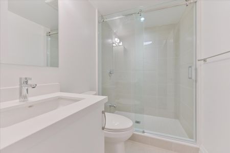 For Lease - 384 Highway 7 N/A Unit# Th3, Richmond Hill, Ontario - Photo 5