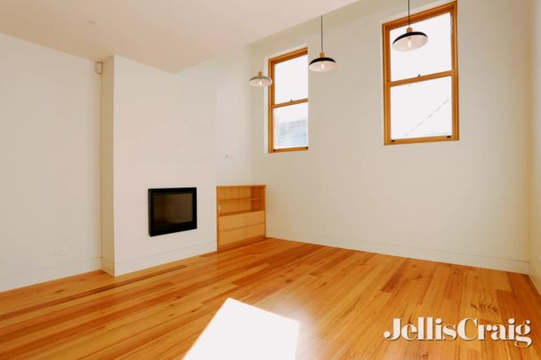 2 Bed, 1 Bath - Photo 1