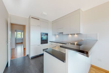 Joy of life begins at home - Photo 3