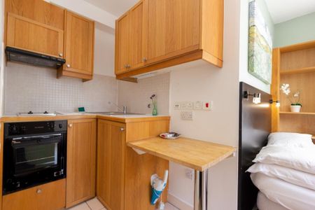 Studio to rent - Photo 5