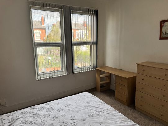Room in a Shared House, Minstead Road, B24 - Photo 1