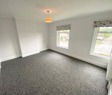 2 bedroom semi-detached house to rent - Photo 3