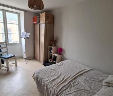 Location Appartement 2 pièces 49m² POITIERS 86000 - Photo 1
