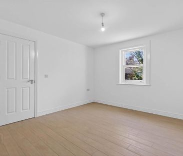 Apt 9, 51 53bridge Street, Lisburn, BT28 1XZ - Photo 1