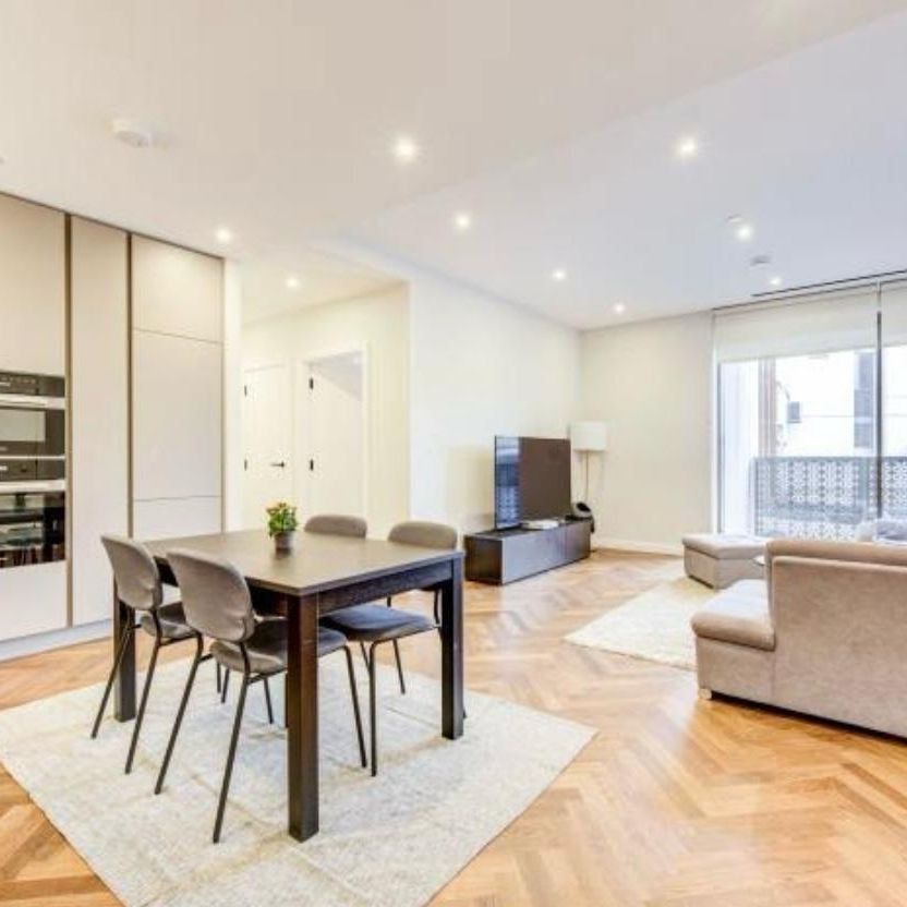 2 Bed Flat, Hampton House, SW6 - Photo 1