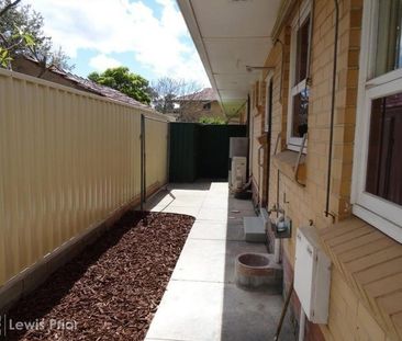 Affordable Homette In Great Location - Photo 5