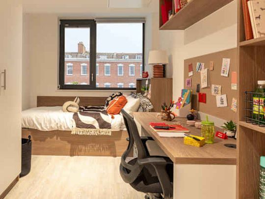 Skyline Silver Studio - Photo 1