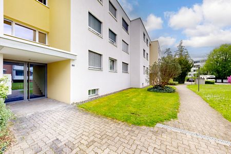 Quiet and green residential area! - Photo 4