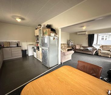 Student dream - seven-bedroom central rental - Photo 4