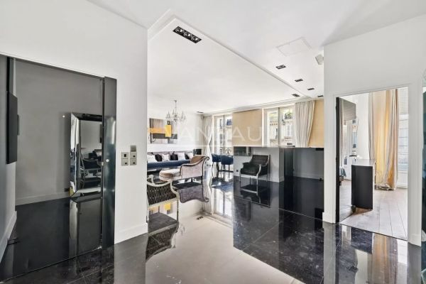 Appartement à louer à Paris 8Ème - Photo 1