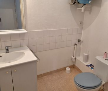 Location Appartement 2 pièces 35m² - Photo 4