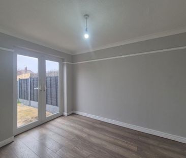 Rosemary Lane, Stourbridge, West Midlands, DY8 - Photo 1