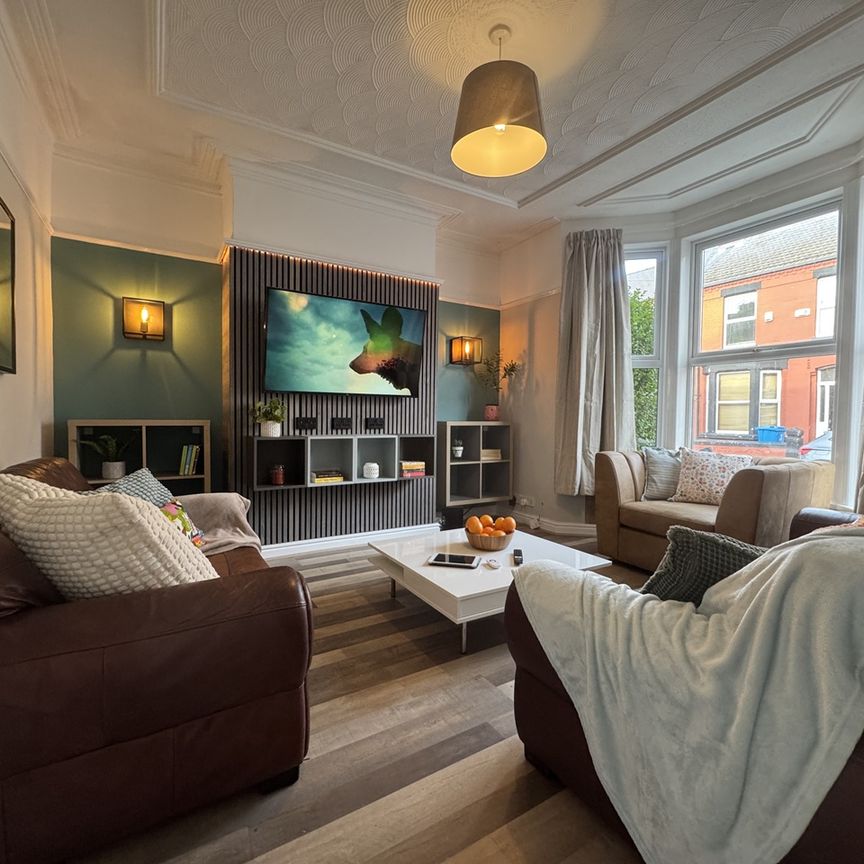 4 Bed Terraced House, Crawford Avenue, L18 - Photo 1