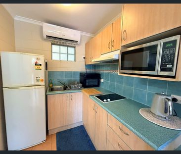 Fully Furnished Studio Living - Photo 5