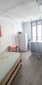 AIX EN PROVENCE CENTRE-VILLE APPARTEMENT T1 MEUBLE, - Photo 3