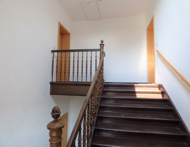 Ideal für Singles, junge Paare! Tolle 2-Raum Whg im DG. Bad m. Fenster, Wanne und Dusche! - Foto 1