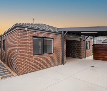 31 Independence Boulevard, Doreen - Photo 4