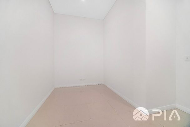 403/12 East Street Granville - Photo 1