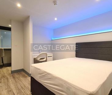 Studio to rent - Photo 6