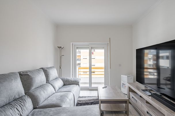 APARTAMENTO T2 NA AMORA - SEIXAL - Photo 1