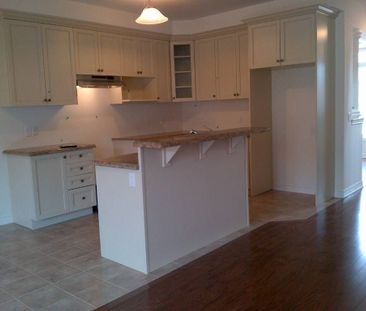 For Lease - 3088 Robert Brown Boulevard, Oakville, Ontario - Photo 2