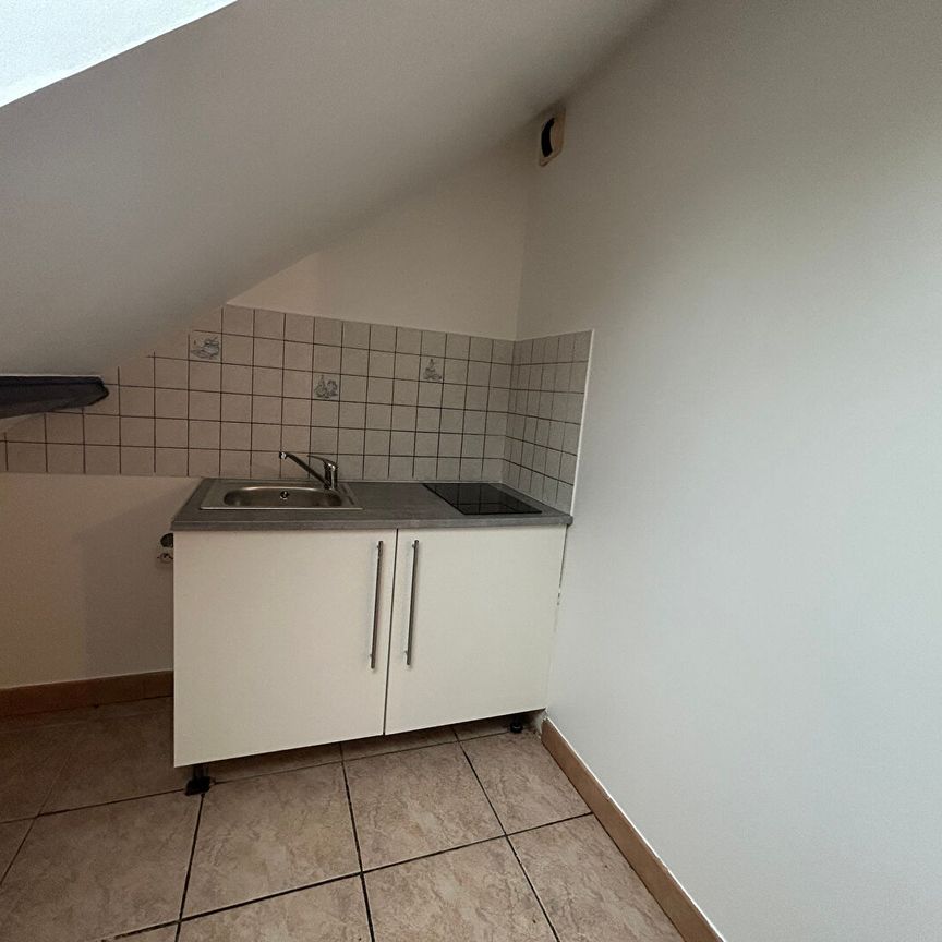 Location Appartement 3 pièces 28m² - Photo 1