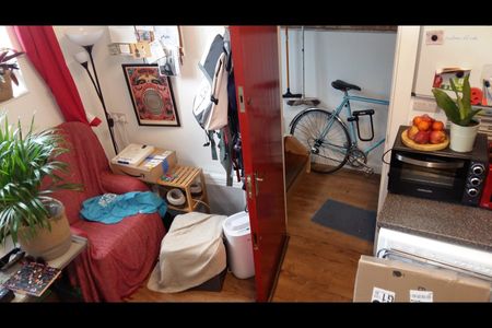 Studio Flat, Liston Road, N17 - Photo 4