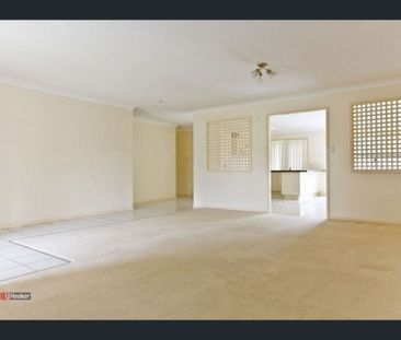 28 Solandra Circuit, Regents Park, Qld 4118 - Photo 1