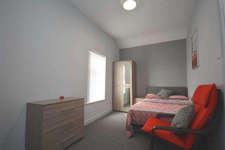 Birch Street, Springfield, Wigan, WN6 - Photo 3