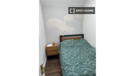 2-bedroom apartment for rent in Bray, Dublin - Photo 4