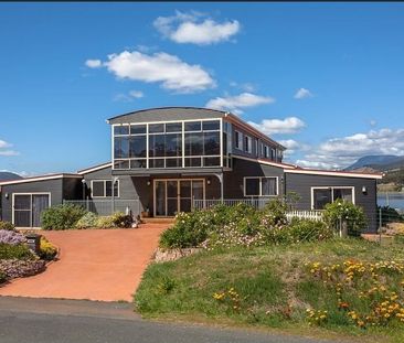 1106 Riverside Drive Bridgewater TAS 7030 Australia - Photo 2