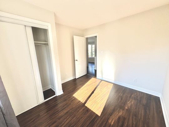 For Lease - 113 Mynden Way, Newmarket, Ontario - Photo 1