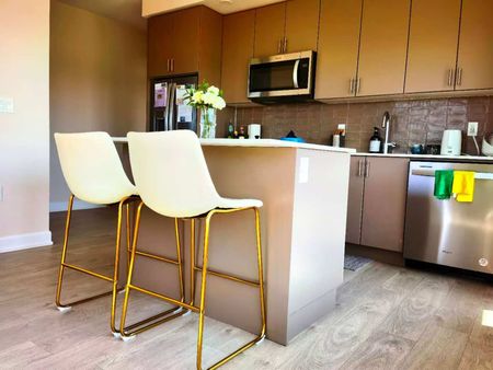 For Lease - 3200 William Coltson Avenue Unit# 416, Oakville, Ontario - Photo 3