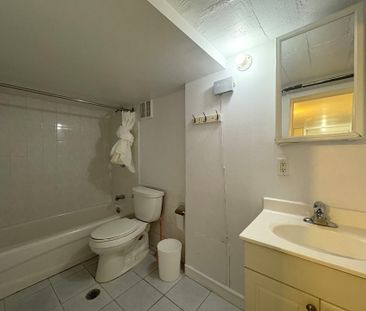 For Lease - 9 Lamont Avenue Unit# Basement N, Toronto, Ontario - Photo 4