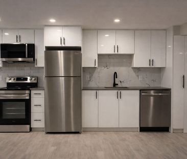 For Lease - 131 Camelia Avenue Unit# Unit 1, Manor Park - Cardinal ... - Photo 1