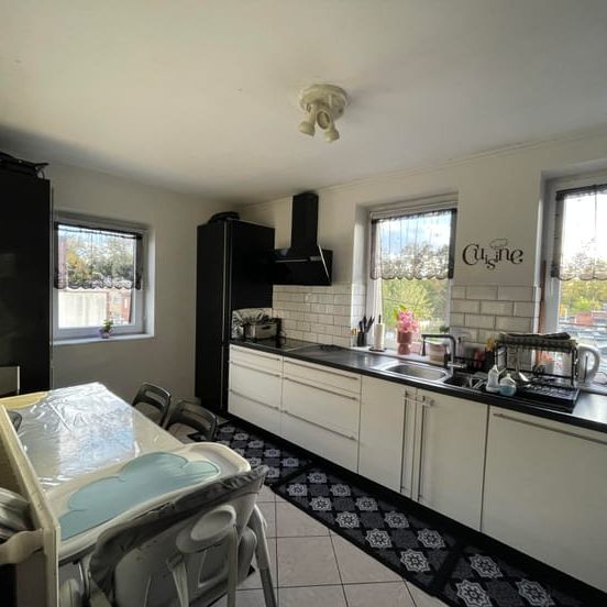 Appartement te huur - Foto 1