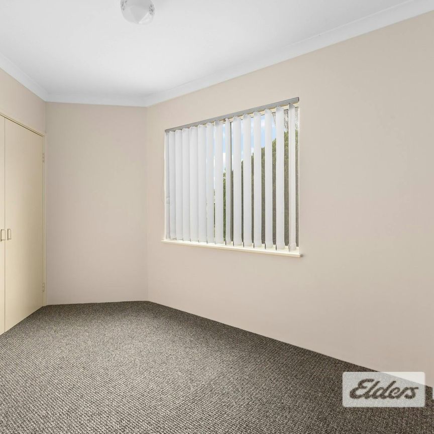 EXECUTIVE HOME CLOSE TO THE BEACH! - Photo 1