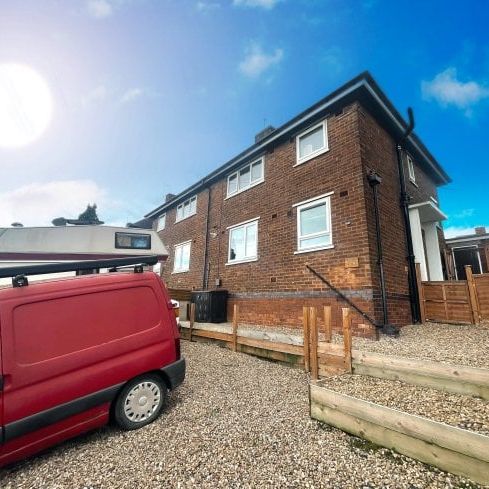 Rainbow Avenue, Hackenthorpe, Sheffie... - Photo 1