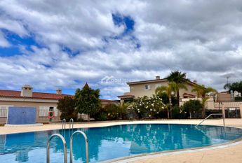 Apartamento · Alquiler a largo plazo ·