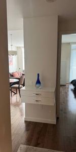 Olympic Village, 1 bedroom, Furnished - Photo 4