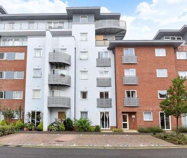 Coxhill Way, Aylesbury, HP21 - Photo 3