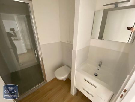 Location Appartement 1 pièce 21m² TOULON 83000 - Photo 5