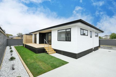 3 Bedroom Modern Town house in Georgetown - Photo 5