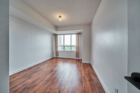 For Lease - 1200 The Esplanade N/A Unit# 904, Pickering, Ontario - Photo 4