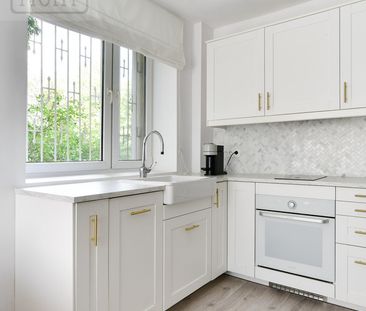 Warszawa, Żoliborz, Stary Żoliborz, al. Wojska Polskiego - Photo 3