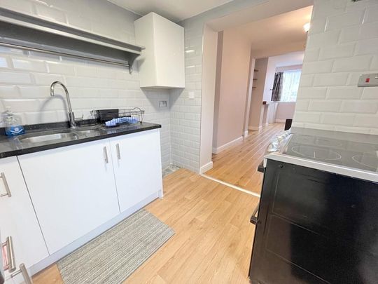 2 bedroom semi-detached house to rent - Photo 1