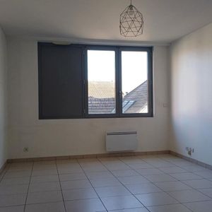 location Appartement T3 DE 65m² À MEAUX - Photo 2